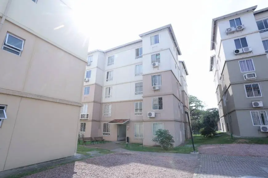 Foto 2 de Apartamento com 2 Quartos à venda, 43m² em Rubem Berta, Porto Alegre