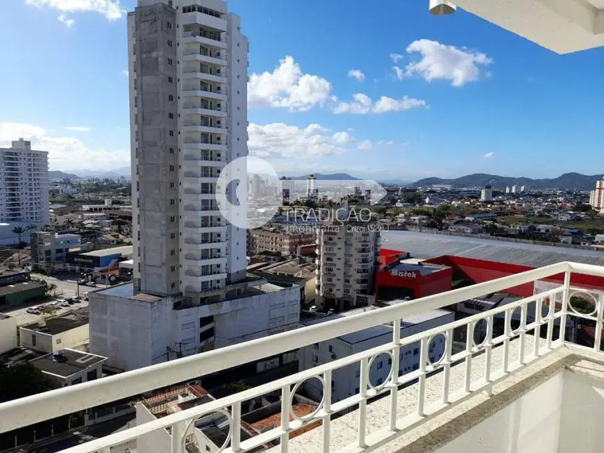 Foto 1 de Apartamento com 2 Quartos à venda, 57m² em Vila Operaria, Itajaí