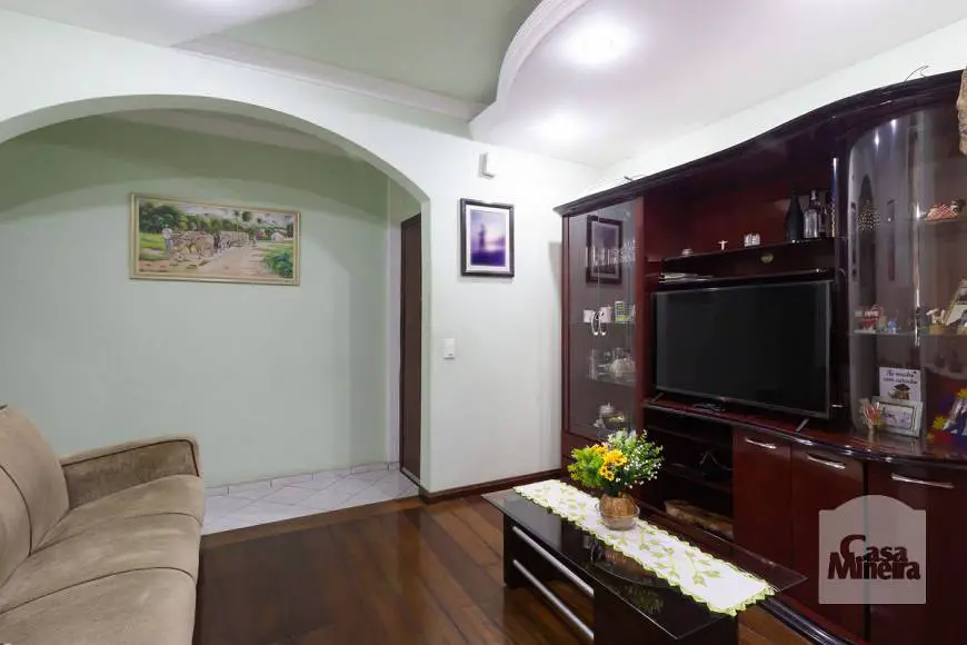 Foto 4 de Apartamento com 3 Quartos à venda, 90m² em Glória, Contagem