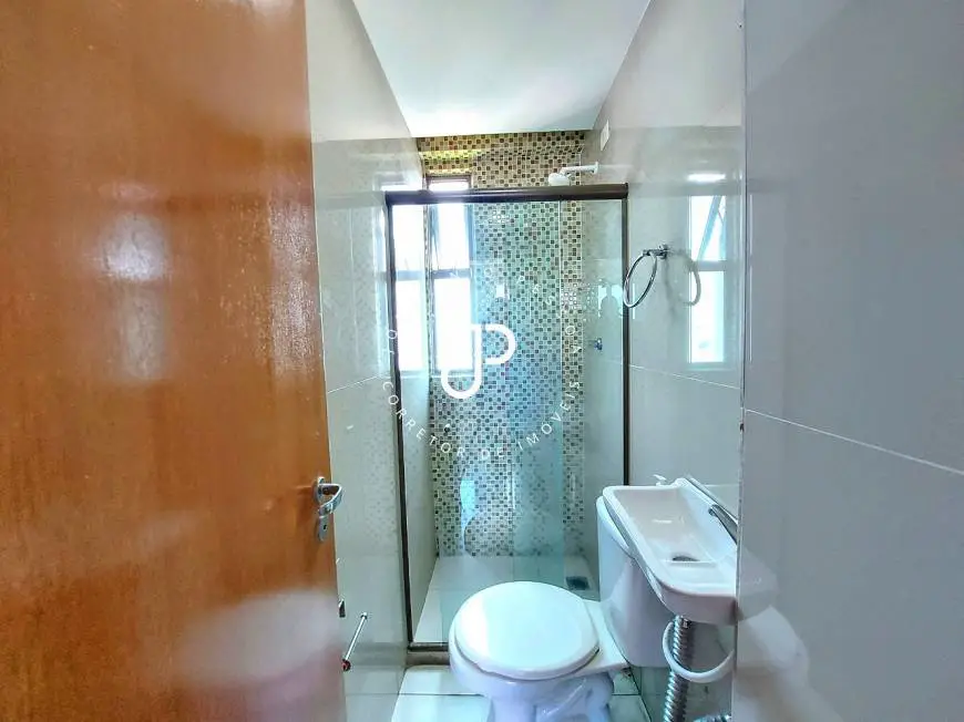 Foto 2 de Apartamento com 3 Quartos para alugar, 100m² em Madalena, Recife