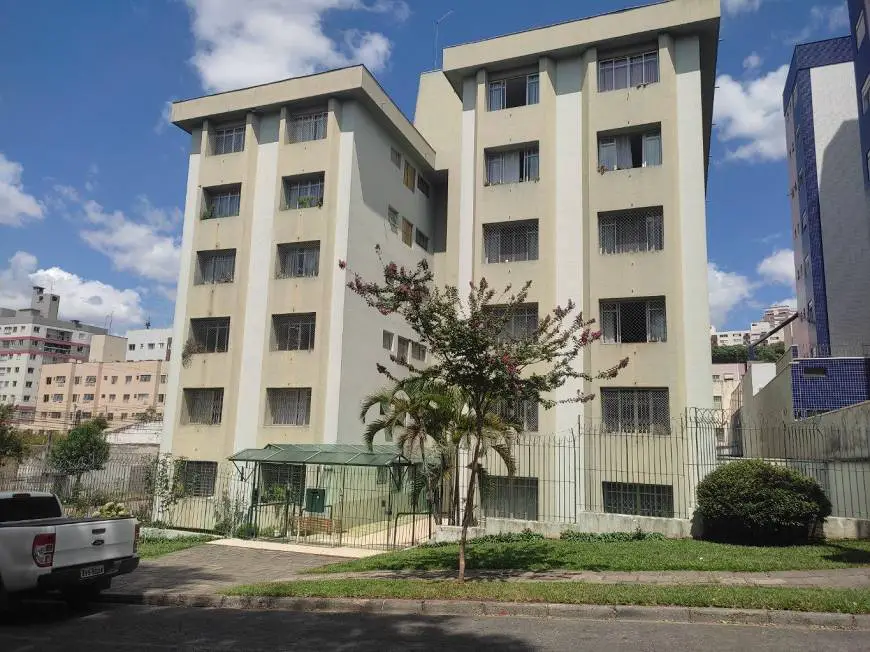 Foto 3 de Apartamento com 3 Quartos à venda, 83m² em Portão, Curitiba