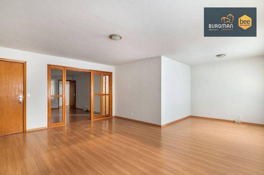 Foto 3 de Apartamento com 3 Quartos para alugar, 134m² em Rebouças, Curitiba