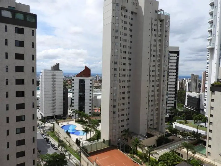 Foto 2 de Apartamento com 4 Quartos à venda, 192m² em Belvedere, Belo Horizonte