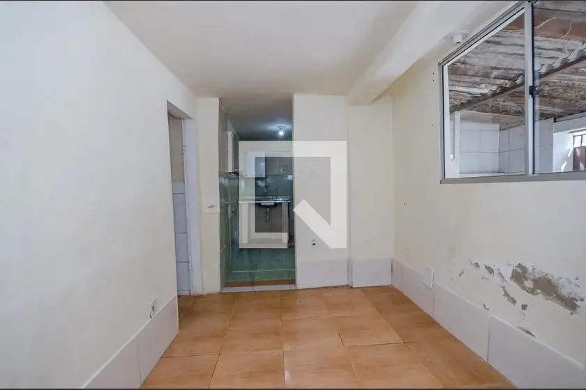 Foto 2 de Casa com 1 Quarto para alugar, 50m² em Cinqüentenário, Belo Horizonte