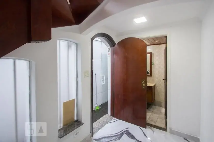 Foto 3 de Casa com 1 Quarto para alugar, 90m² em Santo Amaro, São Paulo