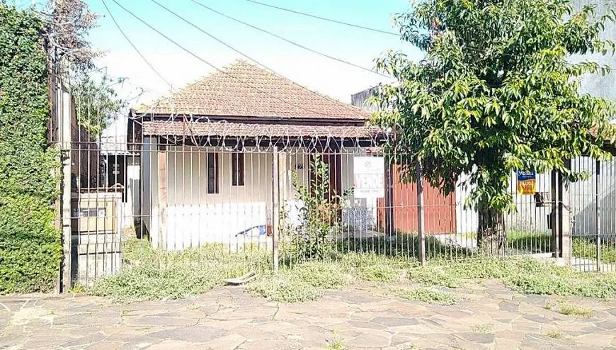 Foto 1 de Casa com 2 Quartos à venda, 207m² em Getúlio Vargas, Sapucaia do Sul