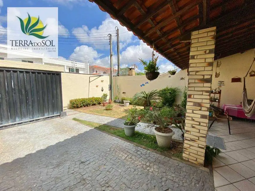 Foto 5 de Casa com 3 Quartos à venda, 200m² em Engenheiro Luciano Cavalcante, Fortaleza