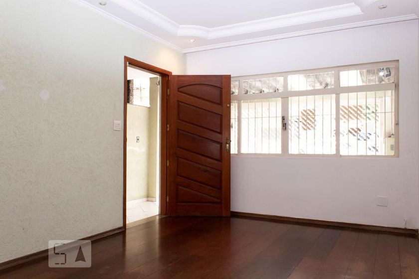 Foto 1 de Casa com 3 Quartos para alugar, 170m² em Jardim Santo Elias, São Paulo