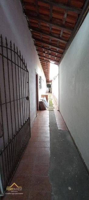 Foto 5 de Casa com 3 Quartos à venda, 67m² em Maracanã, Praia Grande