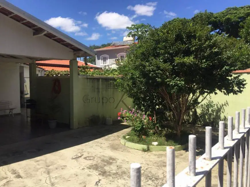 Foto 1 de Casa com 4 Quartos à venda, 116m² em Jardim Maringá, São José dos Campos
