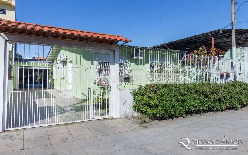 Foto 1 de Casa com 4 Quartos à venda, 194m² em Santa Tereza, Porto Alegre