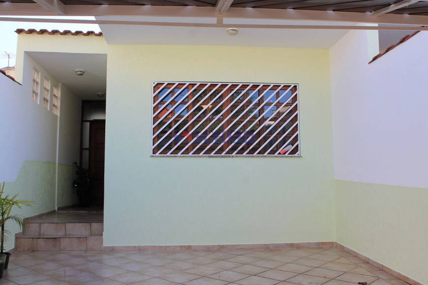 Foto 2 de Sobrado com 3 Quartos à venda, 92m² em Campo Grande, São Paulo