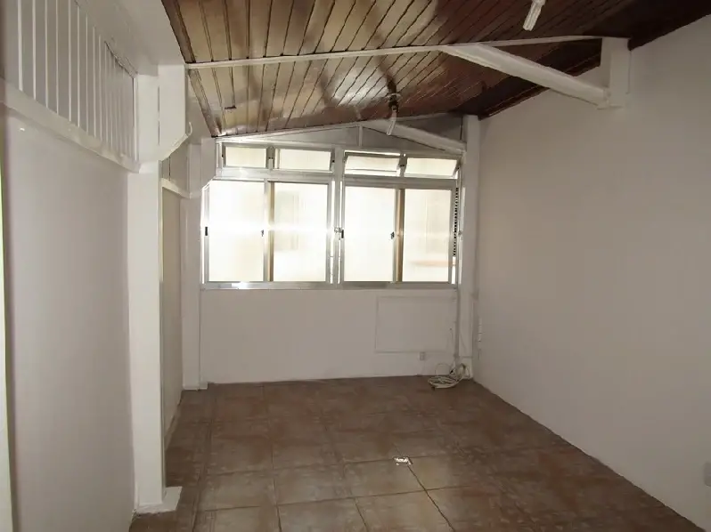 Foto 3 de Apartamento com 1 Quarto para alugar, 52m² em Independência, Porto Alegre