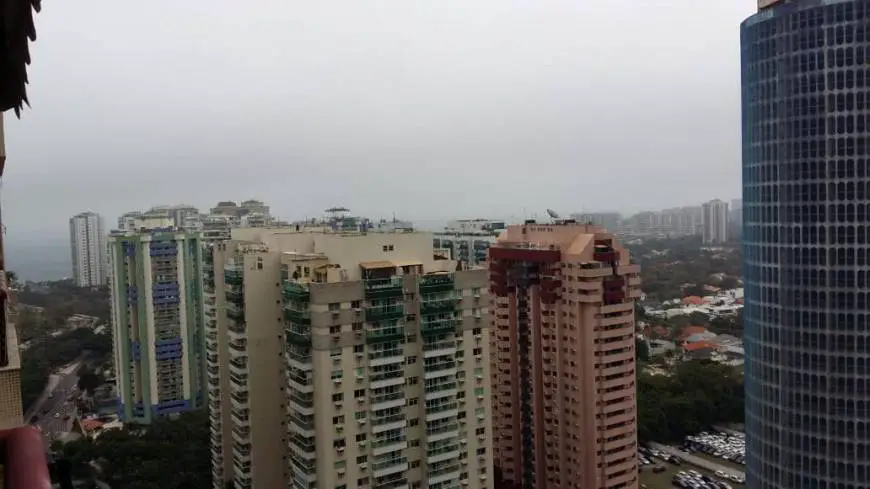 Foto 3 de Apartamento com 2 Quartos à venda, 62m² em Barra da Tijuca, Rio de Janeiro