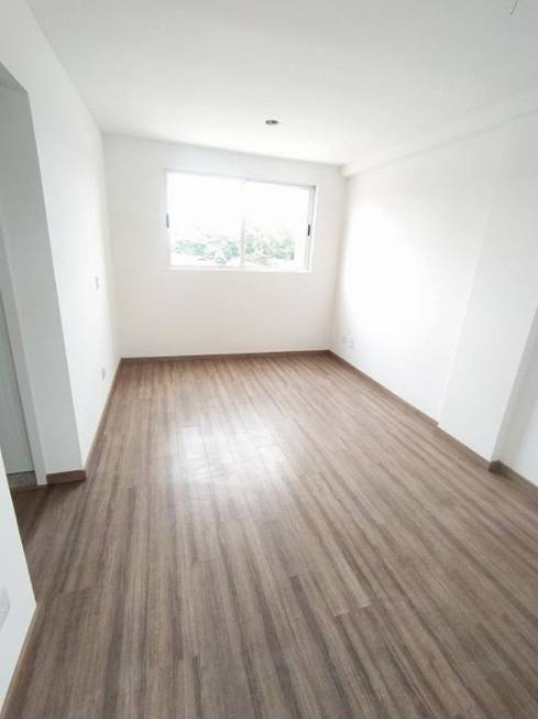 Foto 1 de Apartamento com 2 Quartos à venda, 52m² em Cachoeirinha, Belo Horizonte