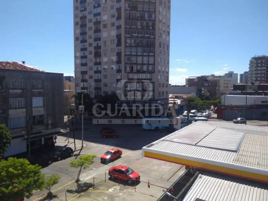 Foto 4 de Apartamento com 2 Quartos à venda, 47m² em Floresta, Porto Alegre