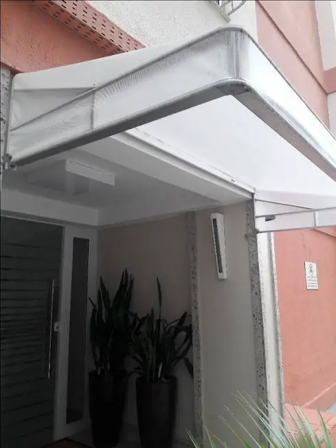 Foto 1 de Apartamento com 2 Quartos para alugar, 55m² em Santa Rosa, Niterói