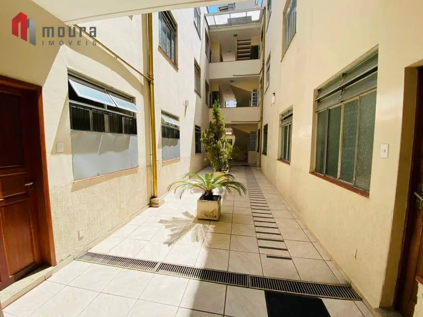 Foto 3 de Apartamento com 2 Quartos para alugar, 80m² em São Mateus, Juiz de Fora