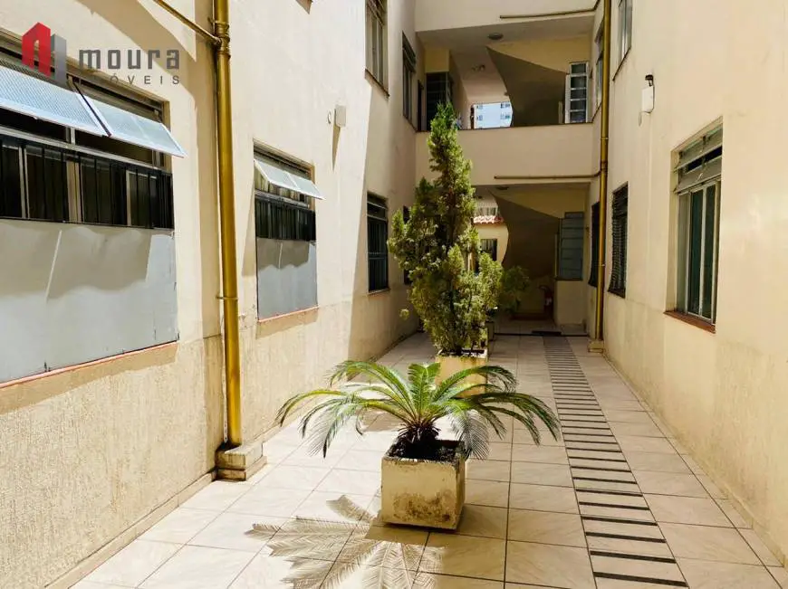 Foto 4 de Apartamento com 2 Quartos para alugar, 80m² em São Mateus, Juiz de Fora