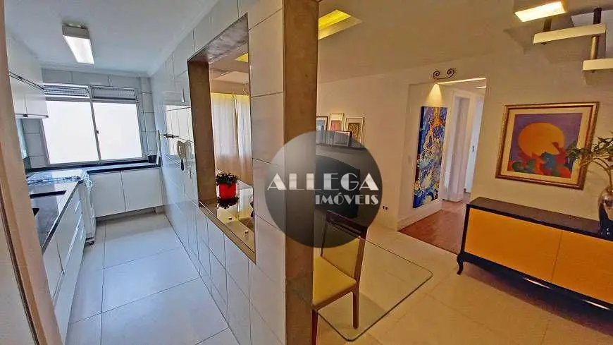 Foto 4 de Apartamento com 3 Quartos à venda, 108m² em Ahú, Curitiba