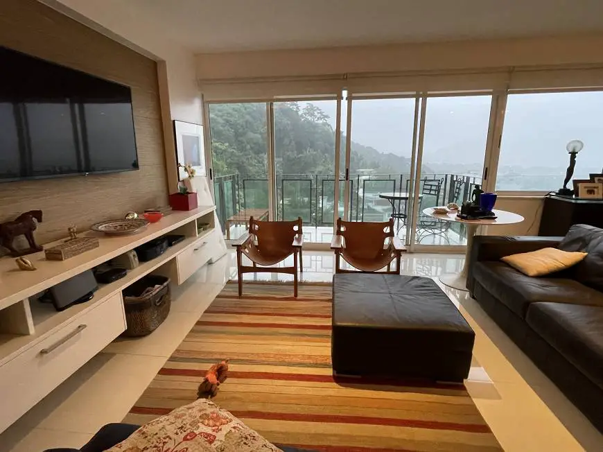 Foto 1 de Apartamento com 3 Quartos à venda, 152m² em Gávea, Rio de Janeiro
