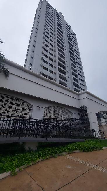 Foto 3 de Apartamento com 3 Quartos para alugar, 148m² em Jardim Petrópolis, Cuiabá