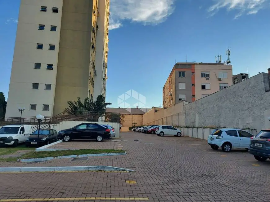 Foto 2 de Apartamento com 3 Quartos à venda, 67m² em Santo Antônio, Porto Alegre