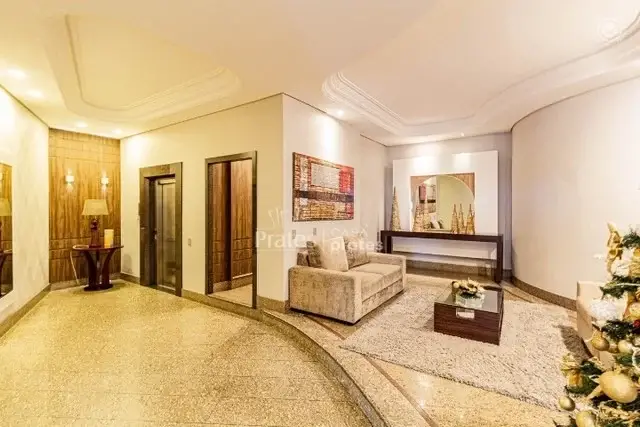 Foto 1 de Apartamento com 4 Quartos para alugar, 180m² em Rebouças, Curitiba