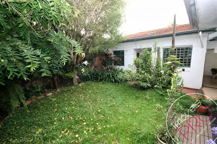 Foto 1 de Casa com 3 Quartos à venda, 243m² em Chácara Santo Antônio, São Paulo