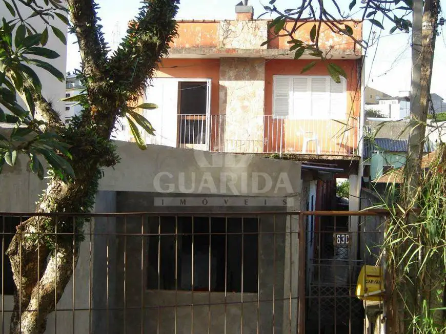 Foto 1 de Casa com 3 Quartos à venda, 120m² em Cristo Redentor, Porto Alegre