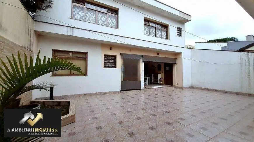 Foto 1 de Casa com 3 Quartos à venda, 308m² em Jardim Bela Vista, Santo André