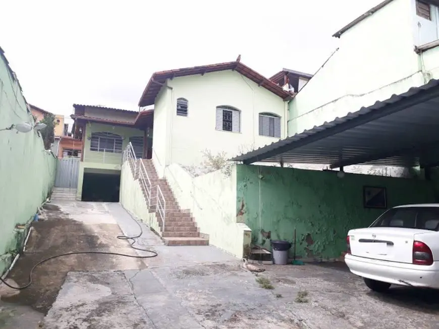 Foto 1 de Casa com 3 Quartos à venda, 150m² em Nova Esperança, Belo Horizonte