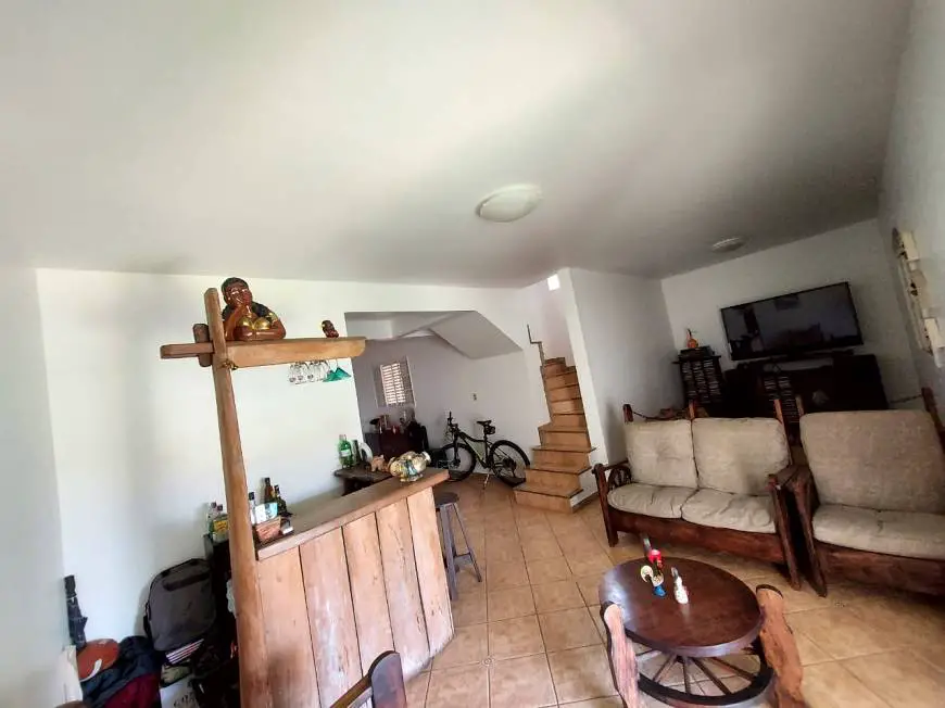 Foto 4 de Casa com 4 Quartos à venda, 232m² em Álvaro Camargos, Belo Horizonte