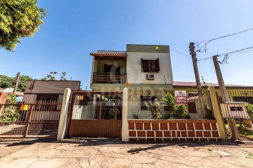 Foto 1 de Casa com 5 Quartos à venda, 147m² em Vila João Pessoa, Porto Alegre