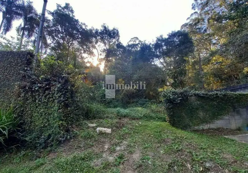 Foto 2 de Lote/Terreno à venda, 1130m² em Chácara dos Lagos, Carapicuíba