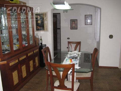 Foto 3 de Sobrado com 3 Quartos à venda, 163m² em Vila Scarpelli, Santo André