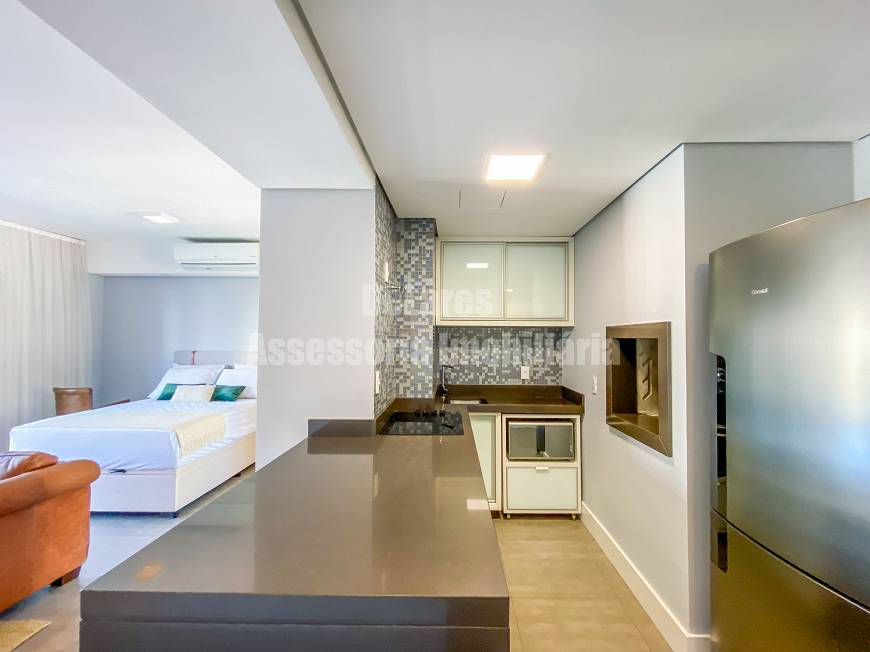 Foto 4 de Apartamento com 1 Quarto para alugar, 39m² em Auxiliadora, Porto Alegre