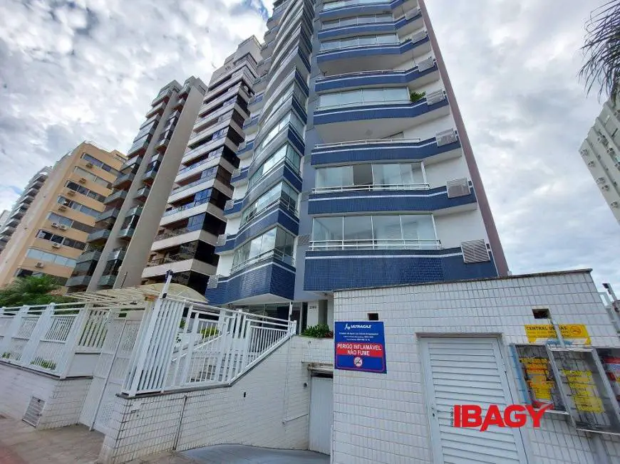 Foto 1 de Apartamento com 2 Quartos para alugar, 119m² em Centro, Florianópolis