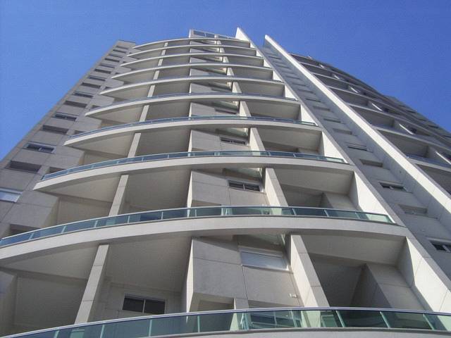 Foto 1 de Apartamento com 2 Quartos para venda ou aluguel, 64m² em Moema, São Paulo