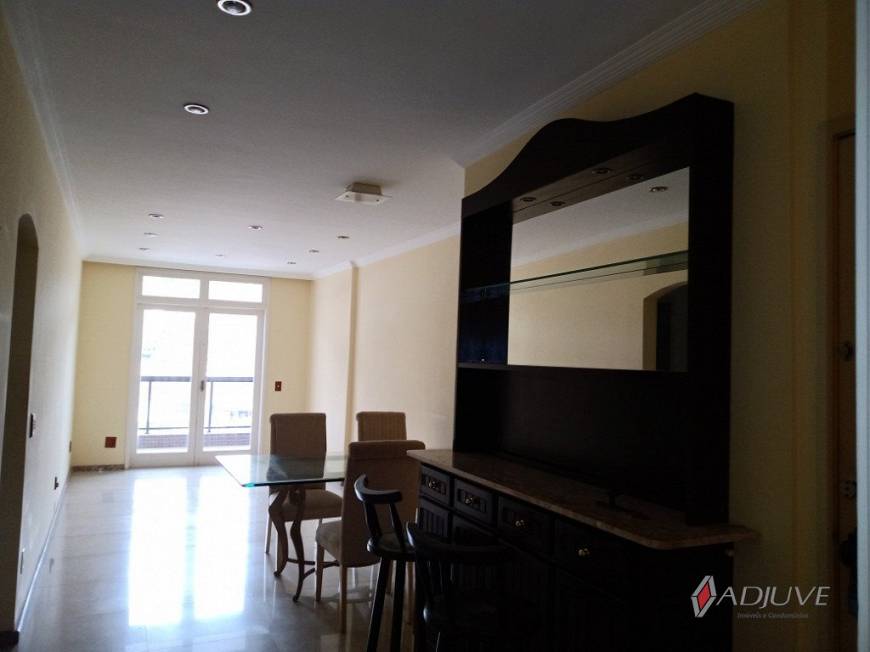 Foto 1 de Apartamento com 3 Quartos para alugar, 110m² em Centro, Petrópolis