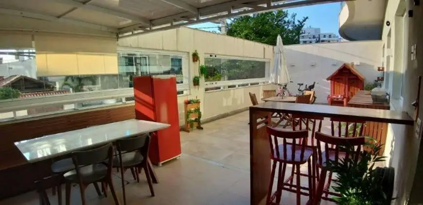 Foto 1 de Apartamento com 3 Quartos à venda, 160m² em Charitas, Niterói