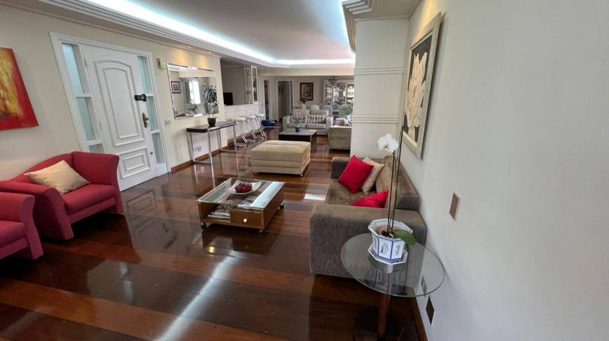 Foto 1 de Apartamento com 4 Quartos à venda, 273m² em Jardim, Santo André