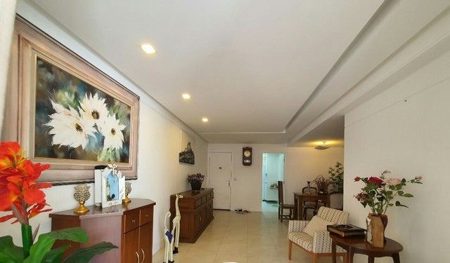 Foto 2 de Apartamento com 4 Quartos à venda, 140m² em Praia da Costa, Vila Velha