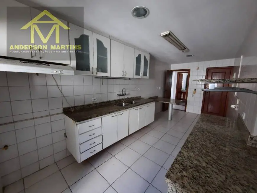 Foto 5 de Apartamento com 4 Quartos à venda, 180m² em Praia da Costa, Vila Velha