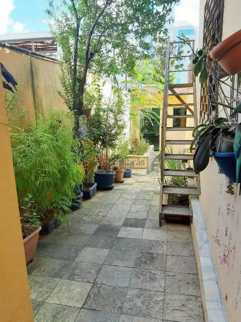 Foto 1 de Casa com 3 Quartos para alugar, 280m² em Cidade Nova, Belo Horizonte