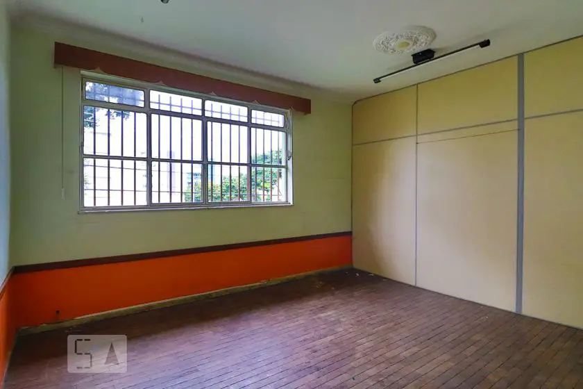 Foto 4 de Casa com 5 Quartos para alugar, 330m² em Cidade Nova, Belo Horizonte