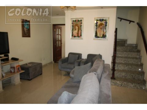 Foto 1 de Sobrado com 4 Quartos à venda, 259m² em Parque Bandeirante, Santo André