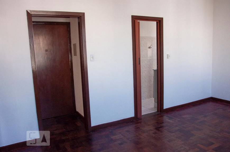 Foto 2 de Apartamento com 1 Quarto para alugar, 40m² em Santana, Porto Alegre
