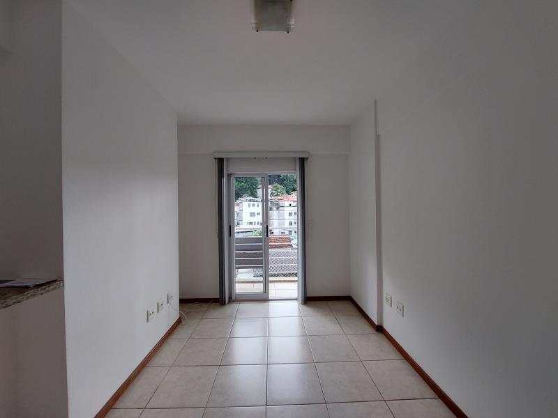 Foto 3 de Apartamento com 1 Quarto para alugar, 40m² em São Mateus, Juiz de Fora