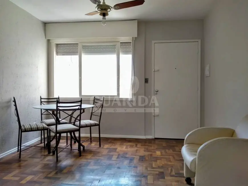 Foto 5 de Apartamento com 1 Quarto à venda, 40m² em Vila Ipiranga, Porto Alegre